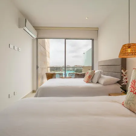 Baia Crystal Luxury - Penthouse Vista A La Laguna * Cartagena